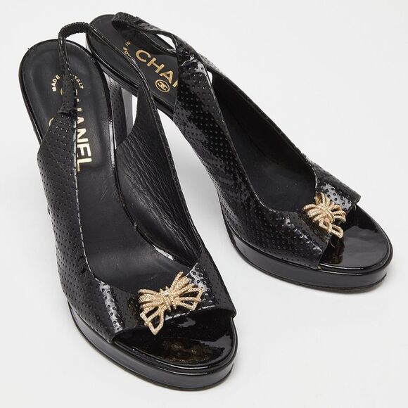 Chanel Black Perforated Patent Leather Open Toe Slingback Sandals Size 37 - Picture 4 of 4